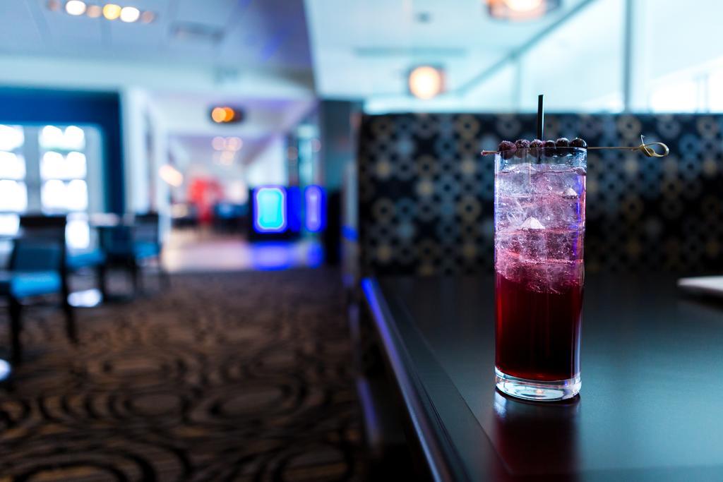The Grand Winnipeg Airport Hotel By Lakeview Exteriör bild